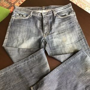 HUGO BOSS SIZE 38 mens jeans